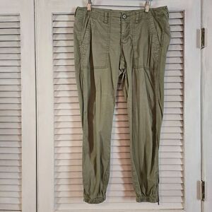 Cabi Green Jogger Style Ankle Zip 4